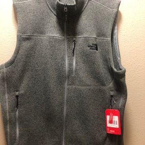 NWT Men’s XL Northface Vest